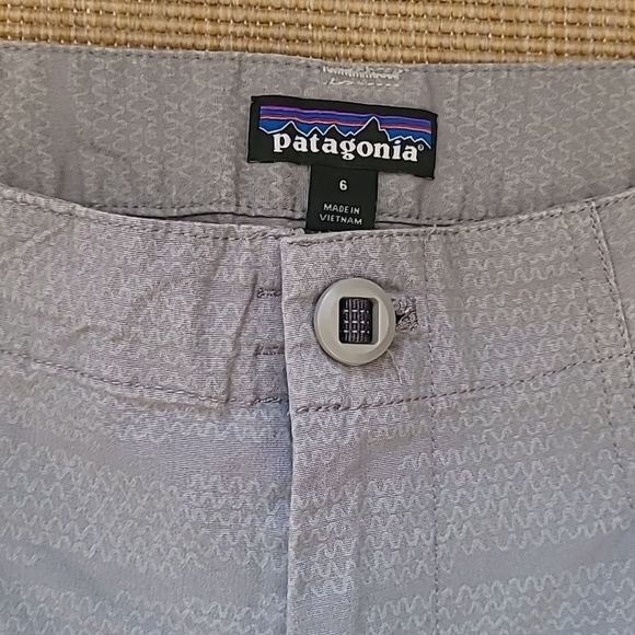 LIKE NEW! PATAGONIA Venga Rock Capri Pants - Womens Size 6 Grey - Picture 2 of 7